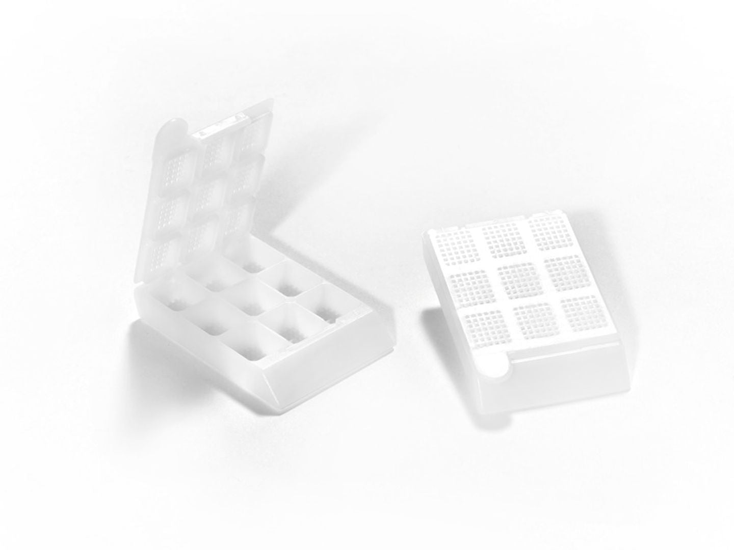 9 COMPART BIOPSY CASS W/COVER