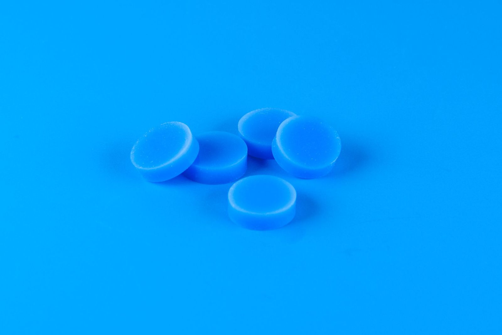 11mm (7/16") Diameter General Purpose Blue Silicone GC Septa, 3mm Thick, Up to 150 Injections, Max Temp 250°C