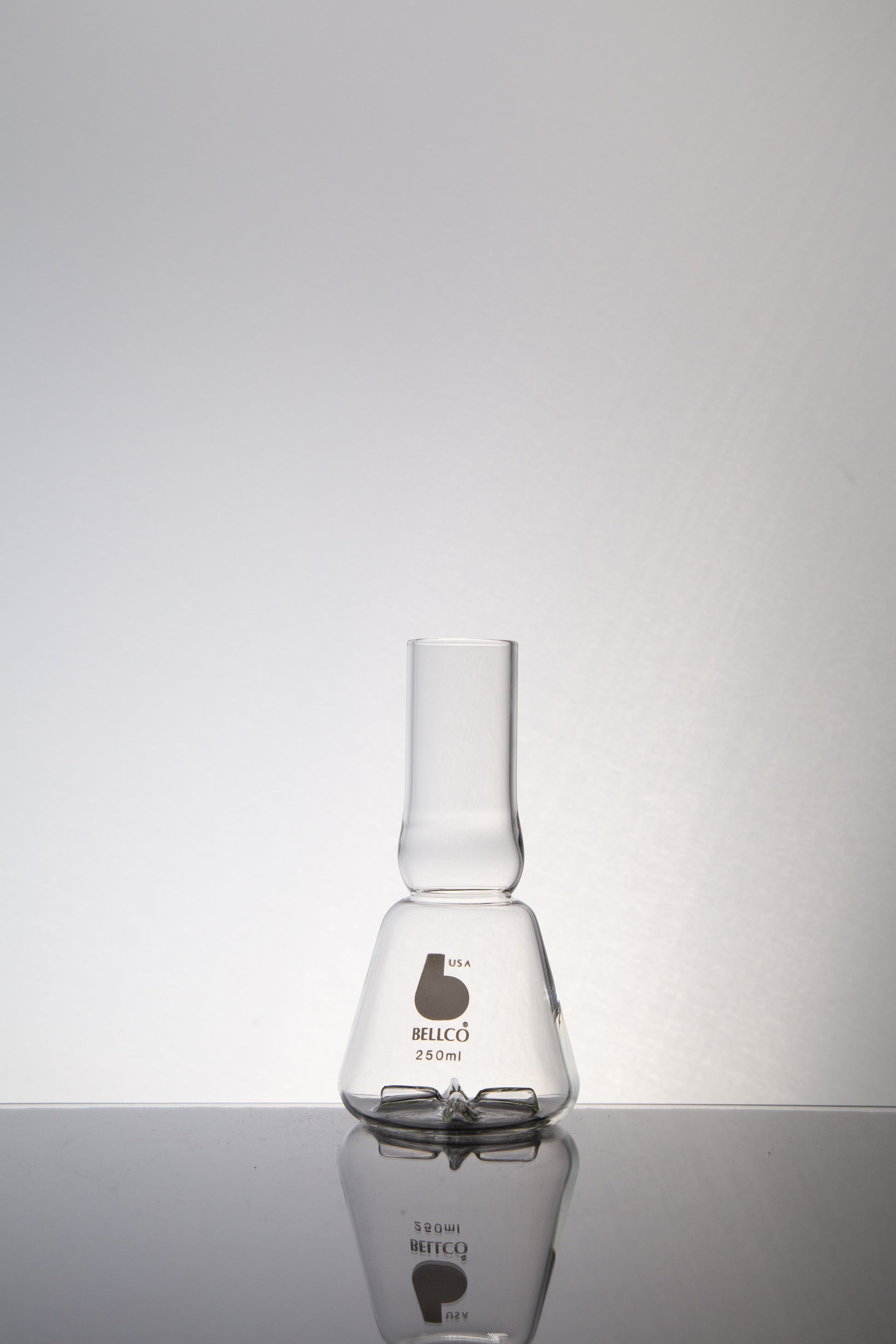 4-Bttm Baff Flask,250mL 38mm Delong Neck