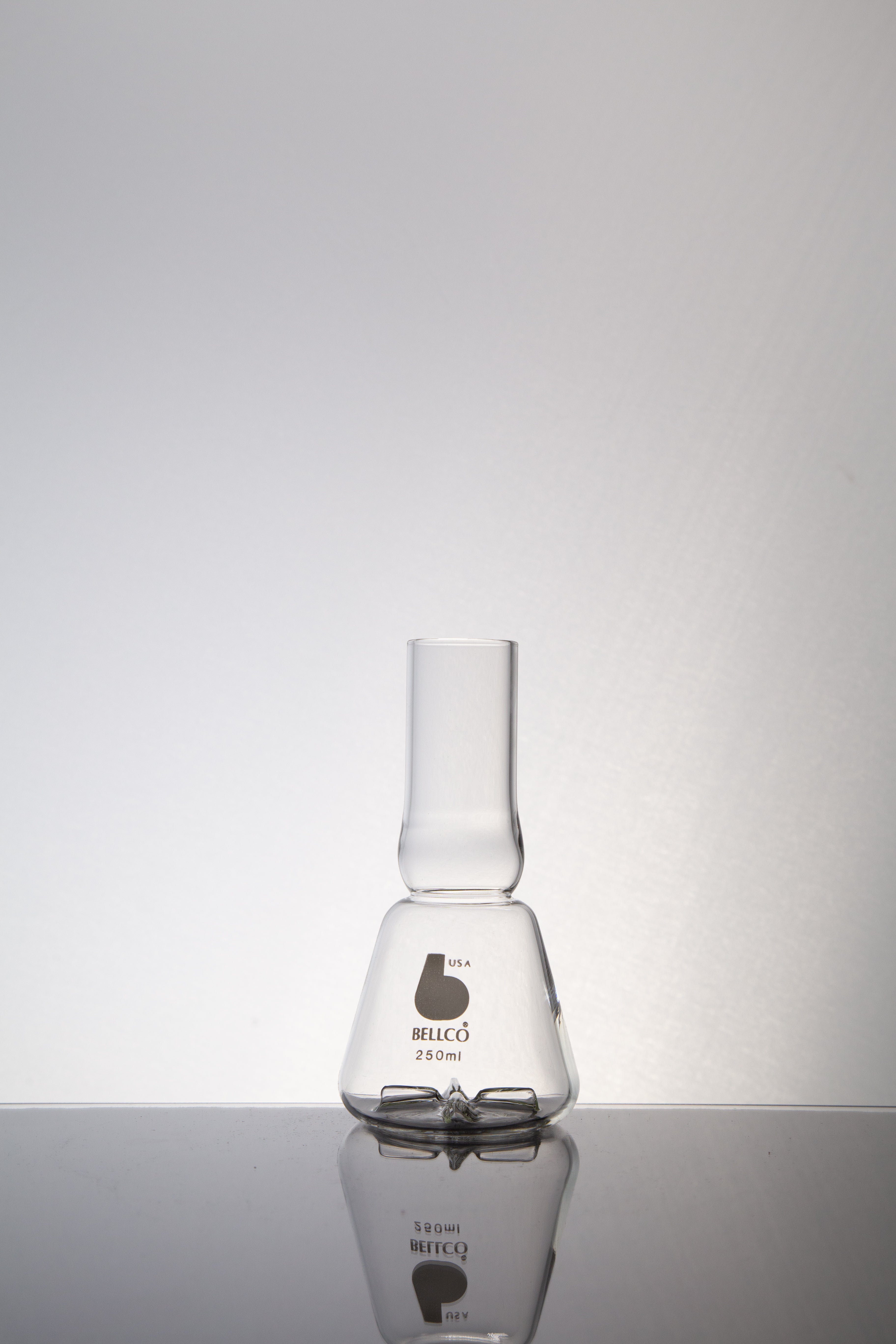 4-Bttm Baff Flask,250mL 38mm Delong Neck