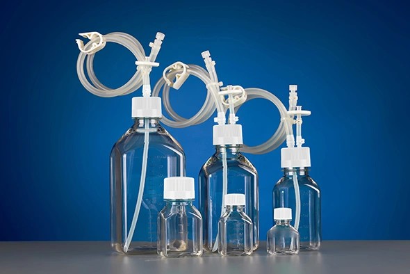 1L PETG Square Storage Bottle with Bi-Directional Transfer Cap with TPE Tube (60cm  1/8" ID 1/4" OD), Male Luer Connector with Female Luer Cap, Vent Filter (0.22 μm 4.5cm²), Sterile, 1/pk, 10/cs